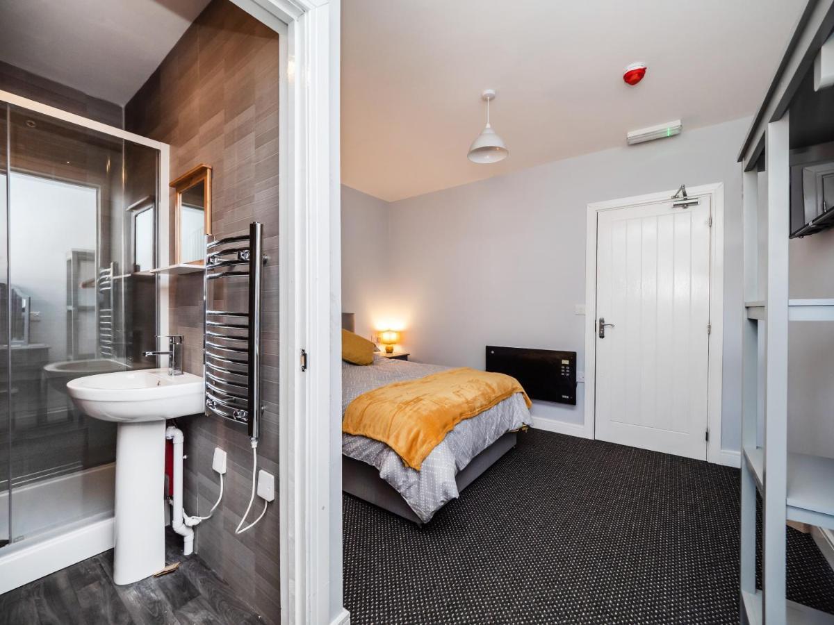 Rooms At Number 4 Норт Уолшам Екстериор снимка